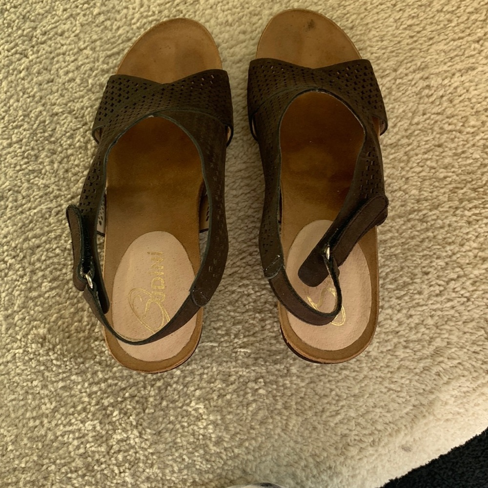 Sudini black suede wedge